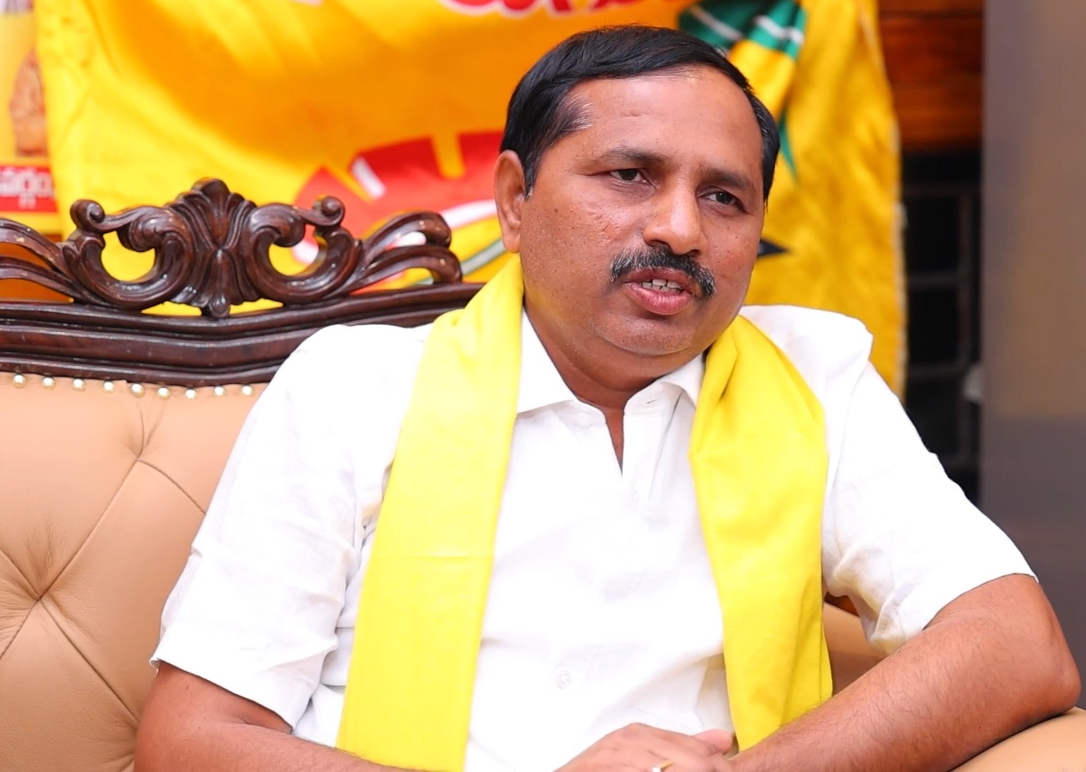 ‘కార్యకర్తల దగ్గరే కమీషన్లు వసూలు చేశారు’