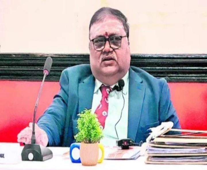 కోర్టుల్లో ఉద్యోగాలకు దరఖాస్తుల ఆహ్వానం..!