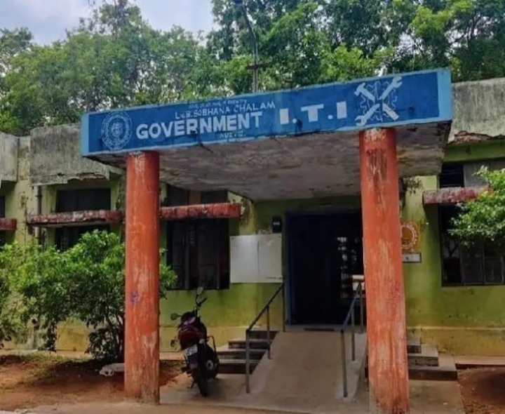 నిరుద్యోగ యువతకు గోల్డెన్ ఛాన్స్..!