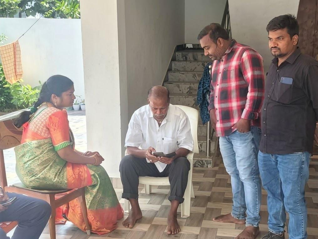 జిల్లాలో పన్నులు వసూలు..!