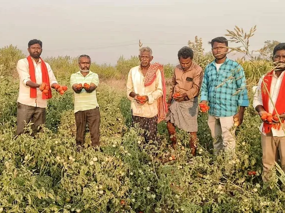 ‘సోలార్ ప్రాజెక్టుకు భూముల కేటాయింపు దారుణం’