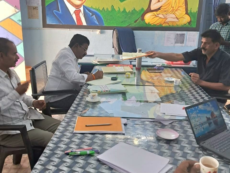 గురుకులం తనిఖీ చేసిన ఎంఈఓ