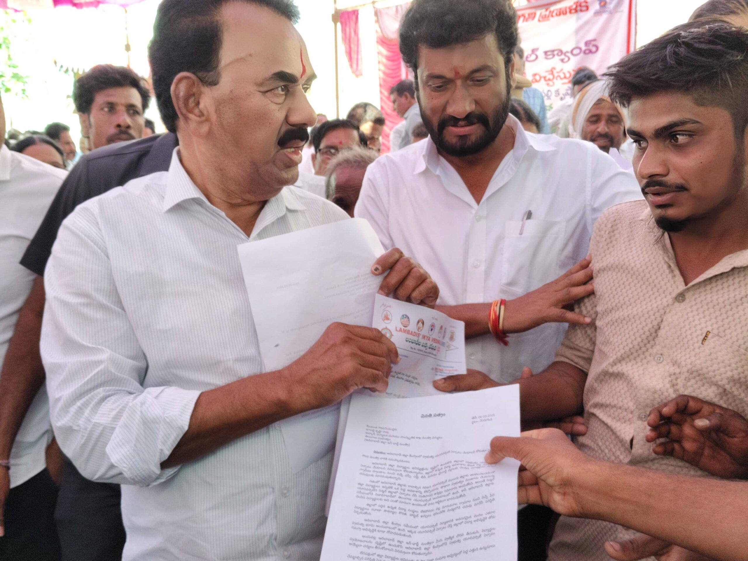 ‘ఆదిలాబాదులోనే యూనివర్సిటీ ఏర్పాటు చేయాలి’