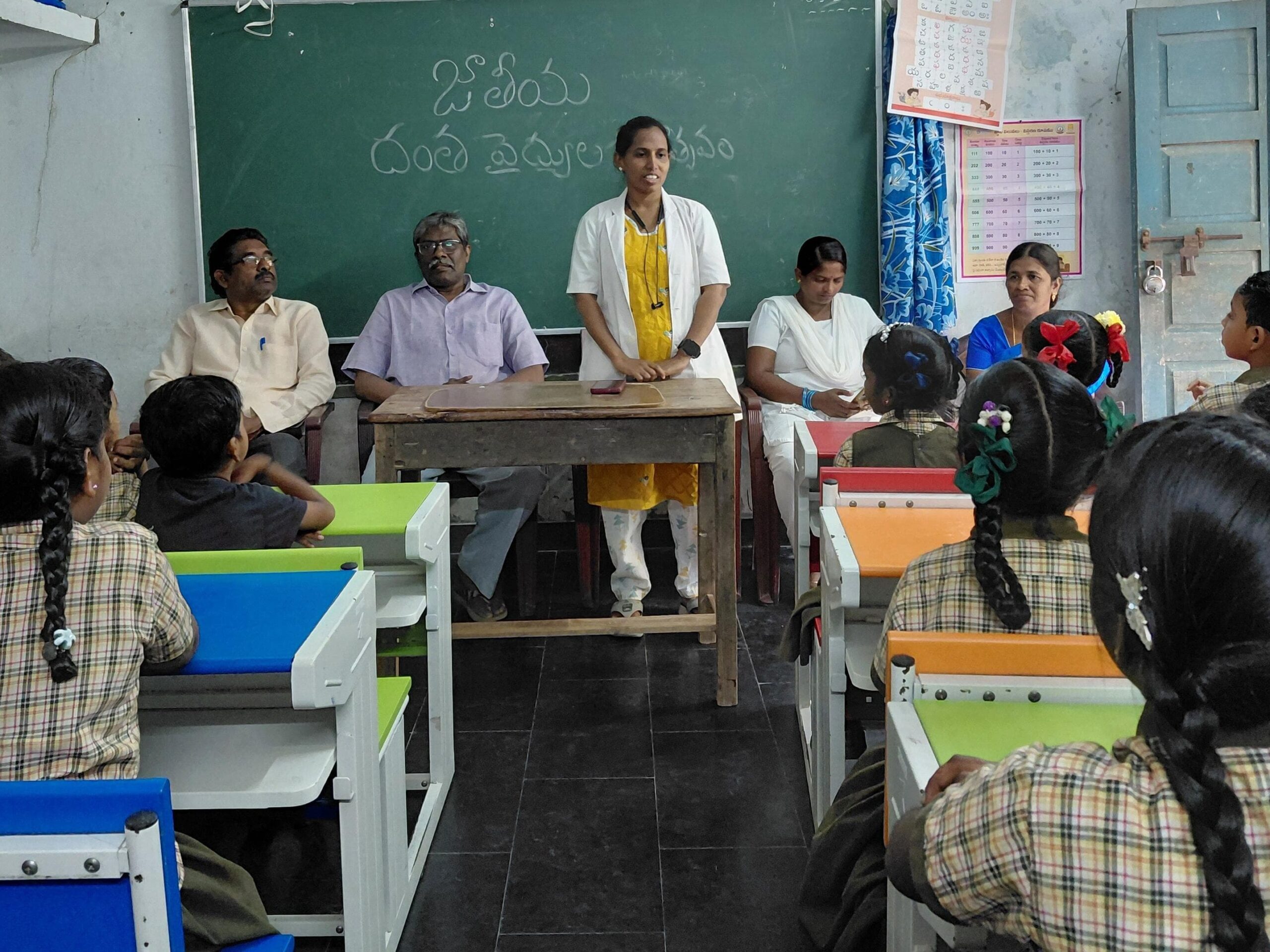 ‘విద్యార్థులకు దంతాలపై అవగాహన ఉండాలి’