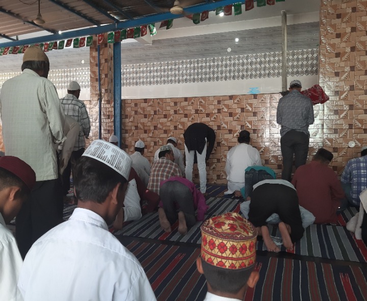 గుత్తి KBN మసీదులో మూడవ జుమా ప్రార్ధనలు