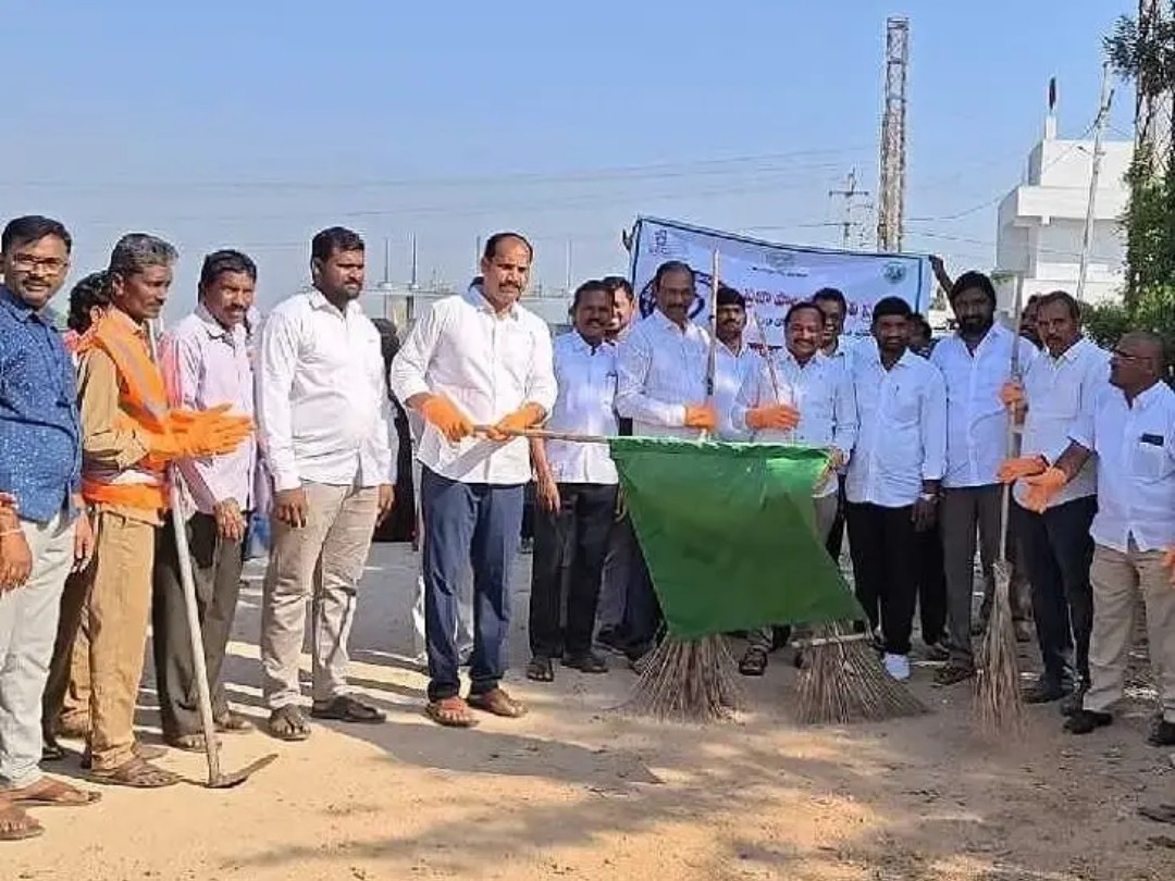 హాలియాలో ‘ప్రగతి ప్రణాళిక’ను ప్రారంభించిన ఛైర్మన్