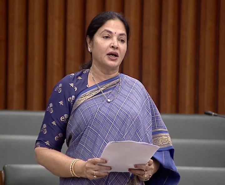 ‘ఆడ పడుచుల పాలిట పెద్దన్న మా చంద్రన్న’