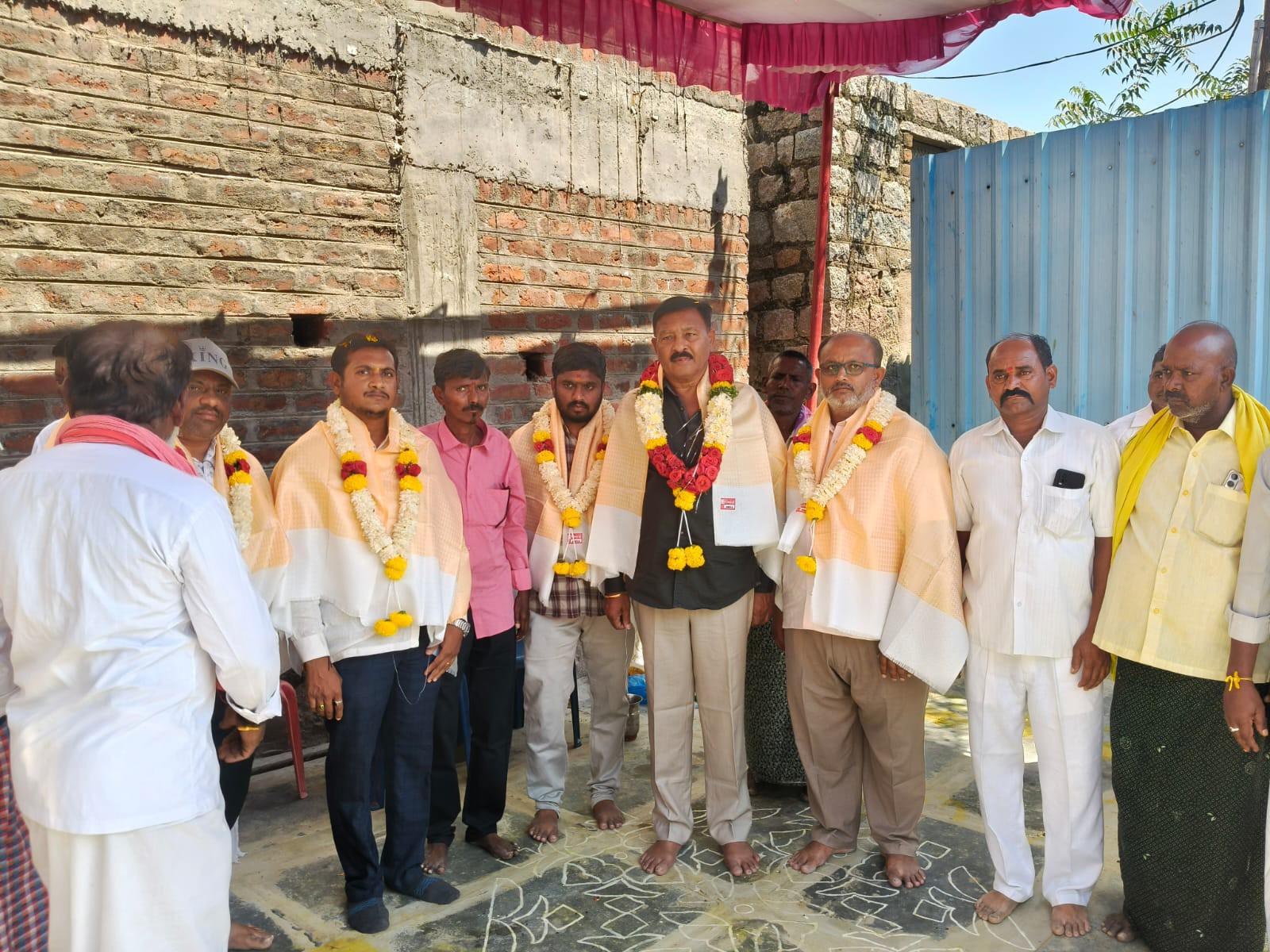 కౌతాళంలో కోరువ అంజమ్మ విగ్రహ ప్రతిష్ఠ