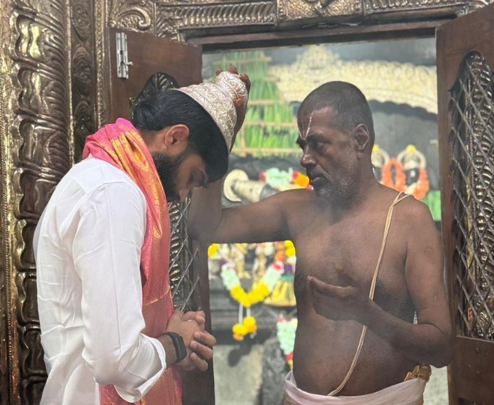 రంగనాథ స్వామిని దర్శించుకున్న గుమ్మనూరు ఈశ్వర్