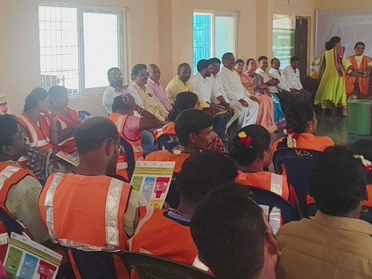 శానిటేషన్ వర్కర్లకు అవగాహన