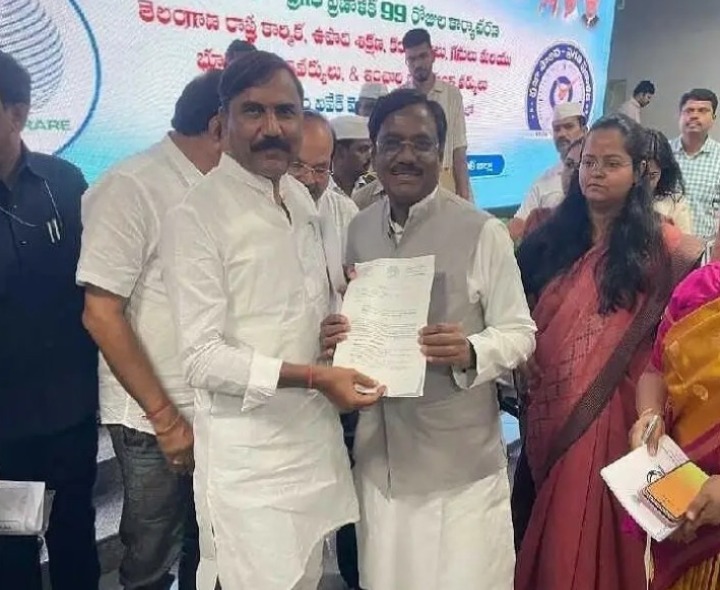 అసంఘటిత కార్మికులకు బీమా కల్పించాలి: ఎమ్మెల్సీ