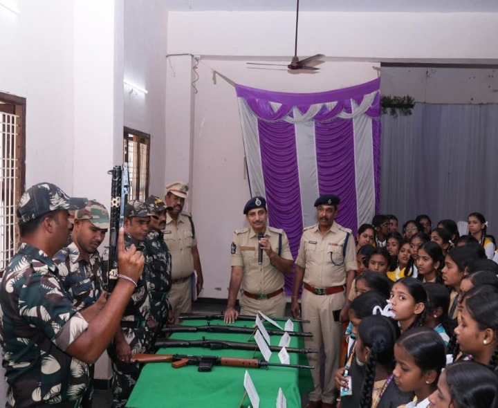 అనంతపురంలో పోలీస్ ఓపెన్ హౌస్