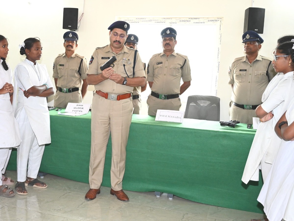 ఓపెన్ హౌస్ కార్యక్రమాన్ని ప్రారంభించిన ఎస్పీ