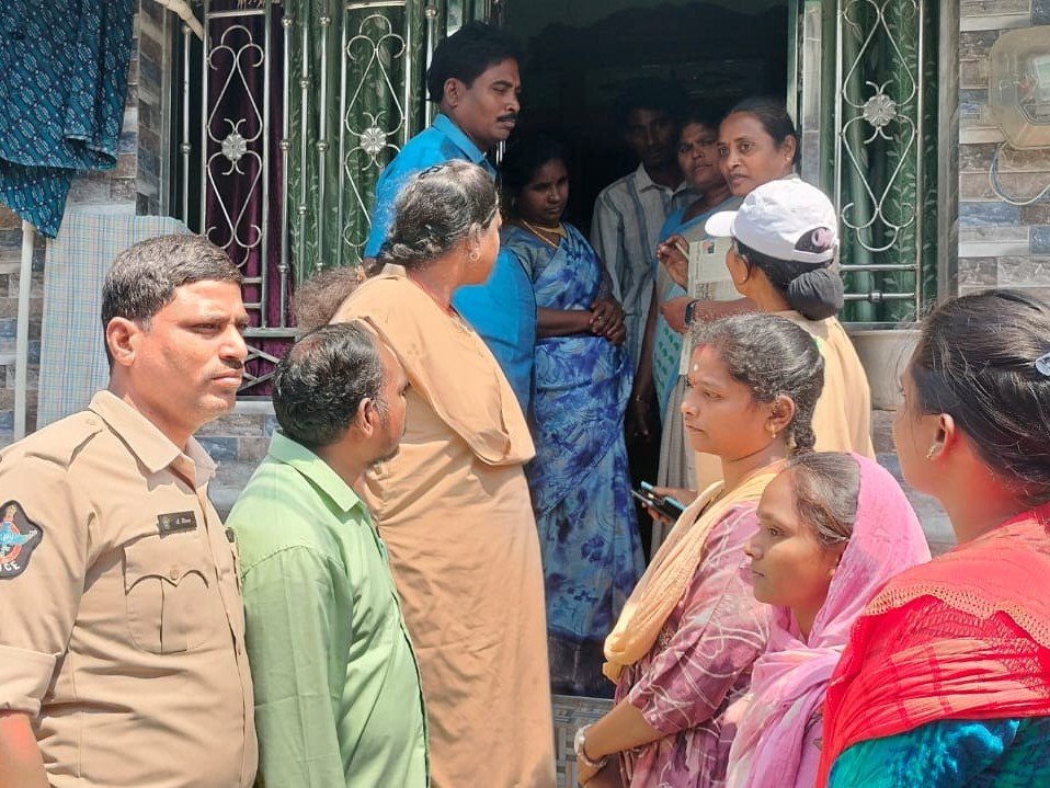 బాల్య వివాహాన్ని ఆపిన శక్తి టీమ్