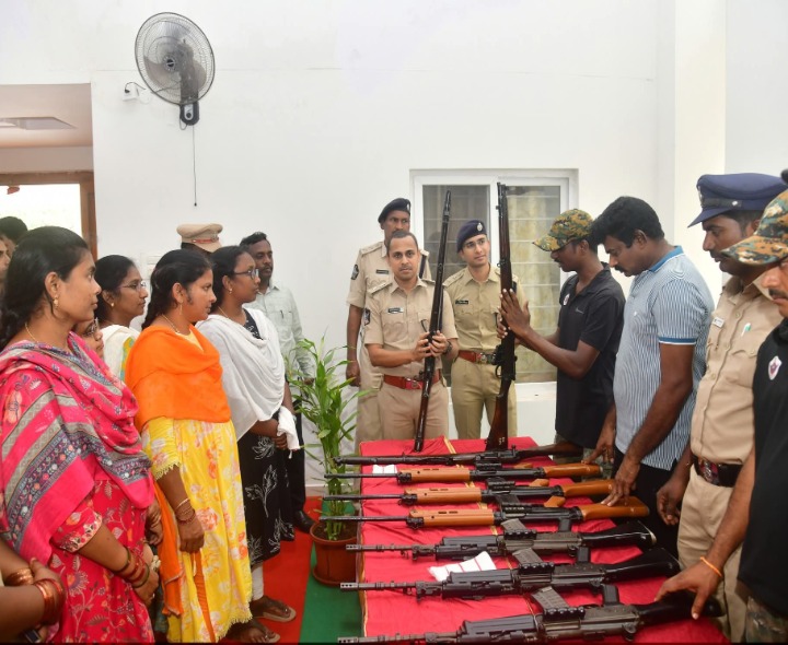 పోలీస్ విభాగంలో మహిళల పాత్ర మరింత పెరగాలి: ఎస్పీ