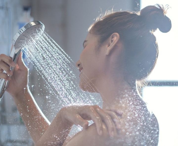 ఉదయాన్నే స్నానం ఎందుకు చేయాలి..?