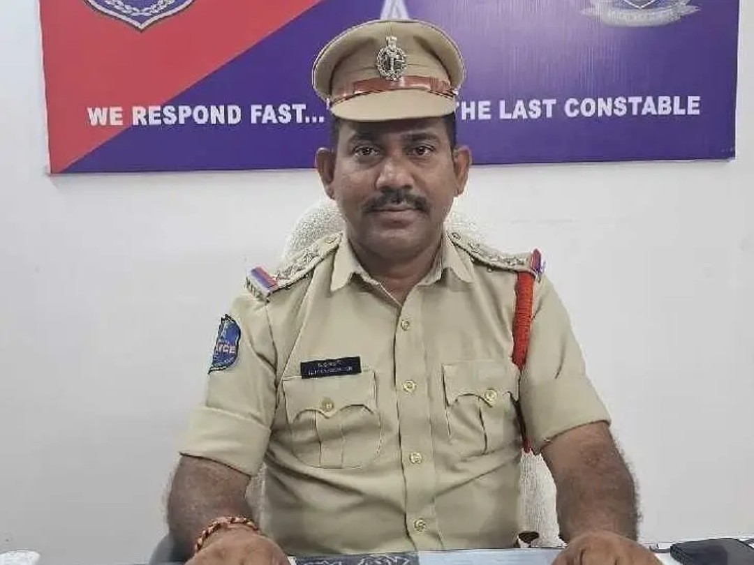 చైల్డ్ పోర్నోగ్రఫీ చూసిన ఇద్దరిపై కేసు