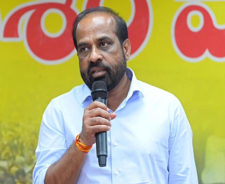 కాకినాడ డ్రగ్ ఇన్స్‌స్పెక్టర్ సుల్తానాపై మంత్రి వేటు