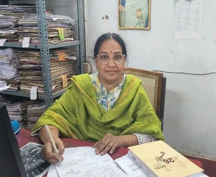 కోరుకొండ తహశీల్దార్‌గా సుగుణ బాధ్యతల స్వీకరణ