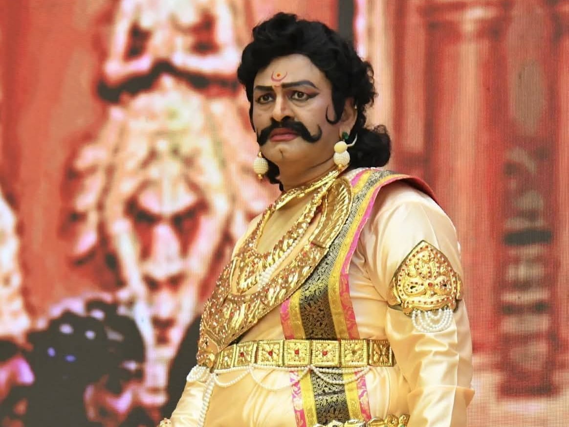 భీముడి పాత్రలో ఉండి ఎమ్మెల్యే రఘురామ