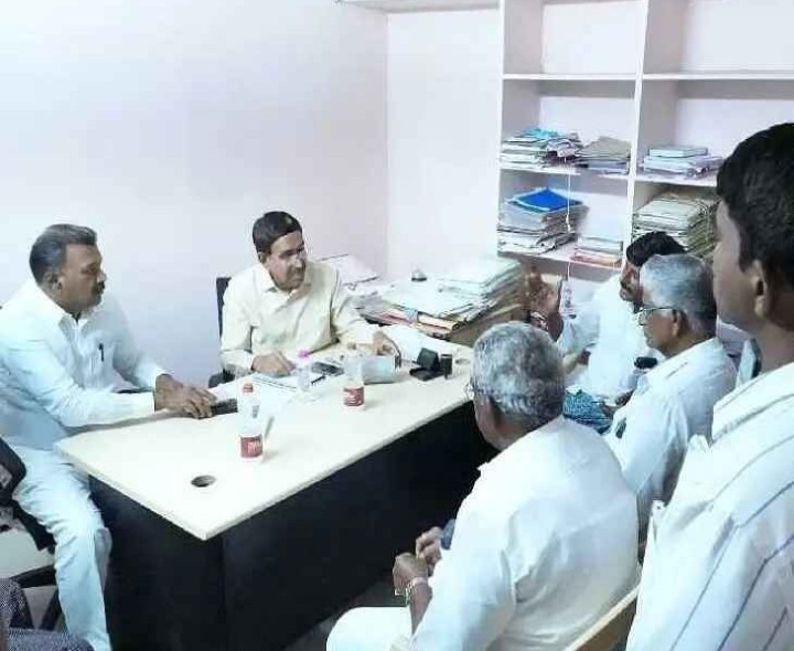 తుళ్లూరులో తాగునీటి సమస్యపై మంత్రి సమీక్ష