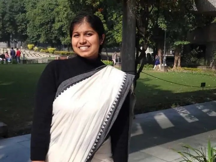 సివిల్స్‌లో ప్రతిభ చాటిన గిరిజన బిడ్డ