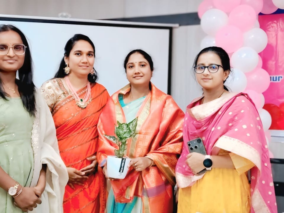 తెలంగాణ గ్రామీణ బ్యాంక్ కార్యాలయంలో మహిళా దినోత్సవం