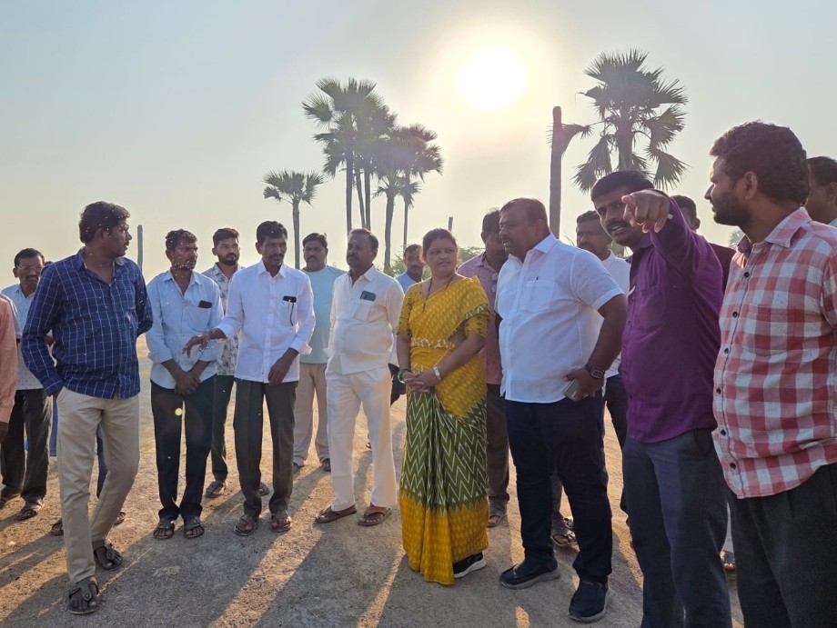 ‘సమగ్ర అభివృద్ధి ప్రధాన లక్ష్యంగా పనిచేస్తున్నాం’