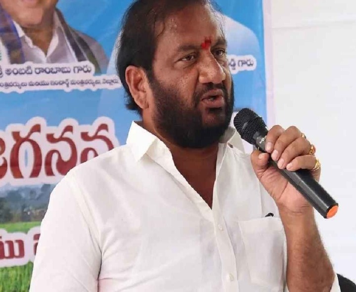 జగదేవిపేట గ్రామ నూతన కమిటీని ప్రకటించిన వైసీపీ