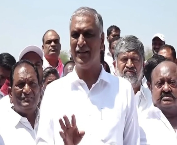 ‘కాళేశ్వరం పనికిరానప్పుడు.. నీటిని ఎలా తరలిస్తున్నారు?’