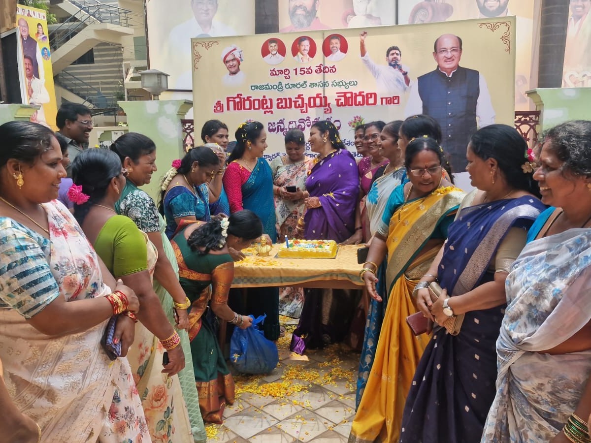 అన్ని రంగాల్లో రాణిస్తున్న మహిళలు