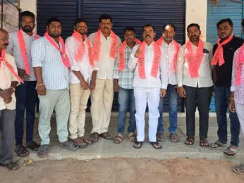 ‘ఎమ్మెల్యే మాటలకే పరిమితం’