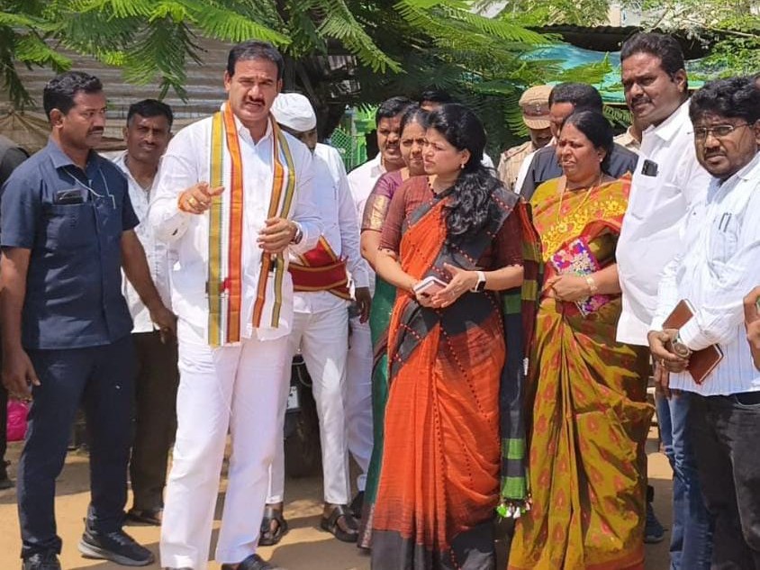 కూరగాయల మార్కెట్‌ను ఆకస్మికంగా తనిఖీ చేసిన ఎమ్మెల్యే