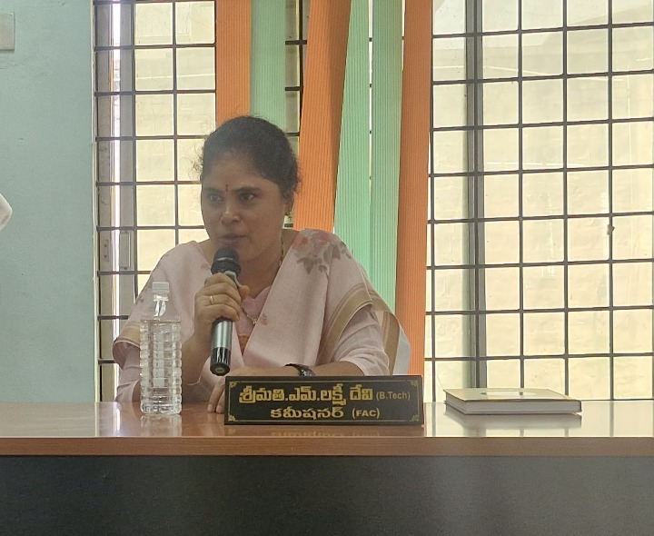 వేలం పాట ద్వారా మున్సిపాలిటీకి భారీ ఆదాయం