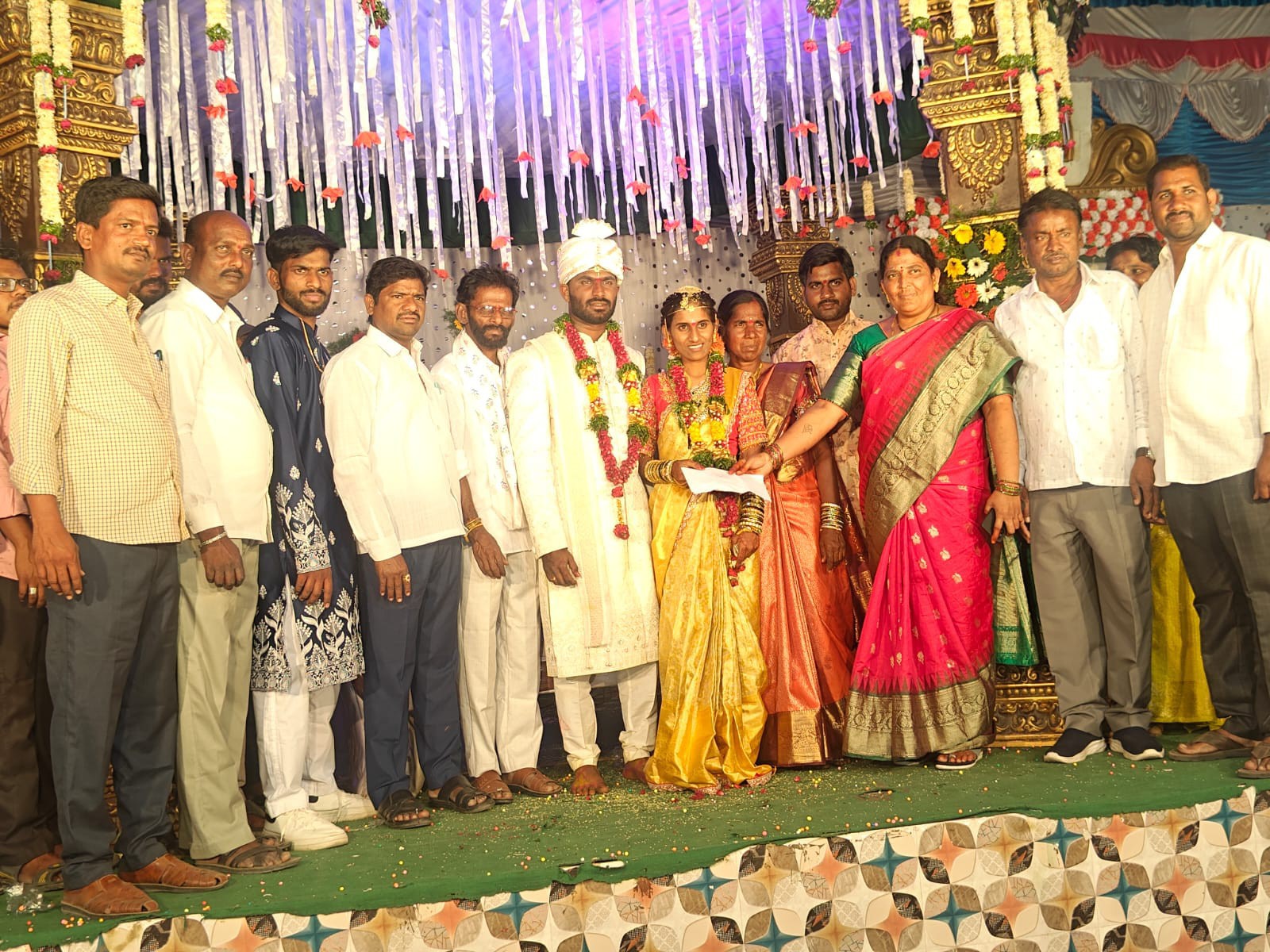 హామీని నిలబెట్టుకున్న మున్సిపల్ వైస్ ఛైర్ పర్సన్