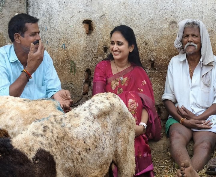 వ్యాపారులతో సమావేశమైన బల్లా పల్లవి