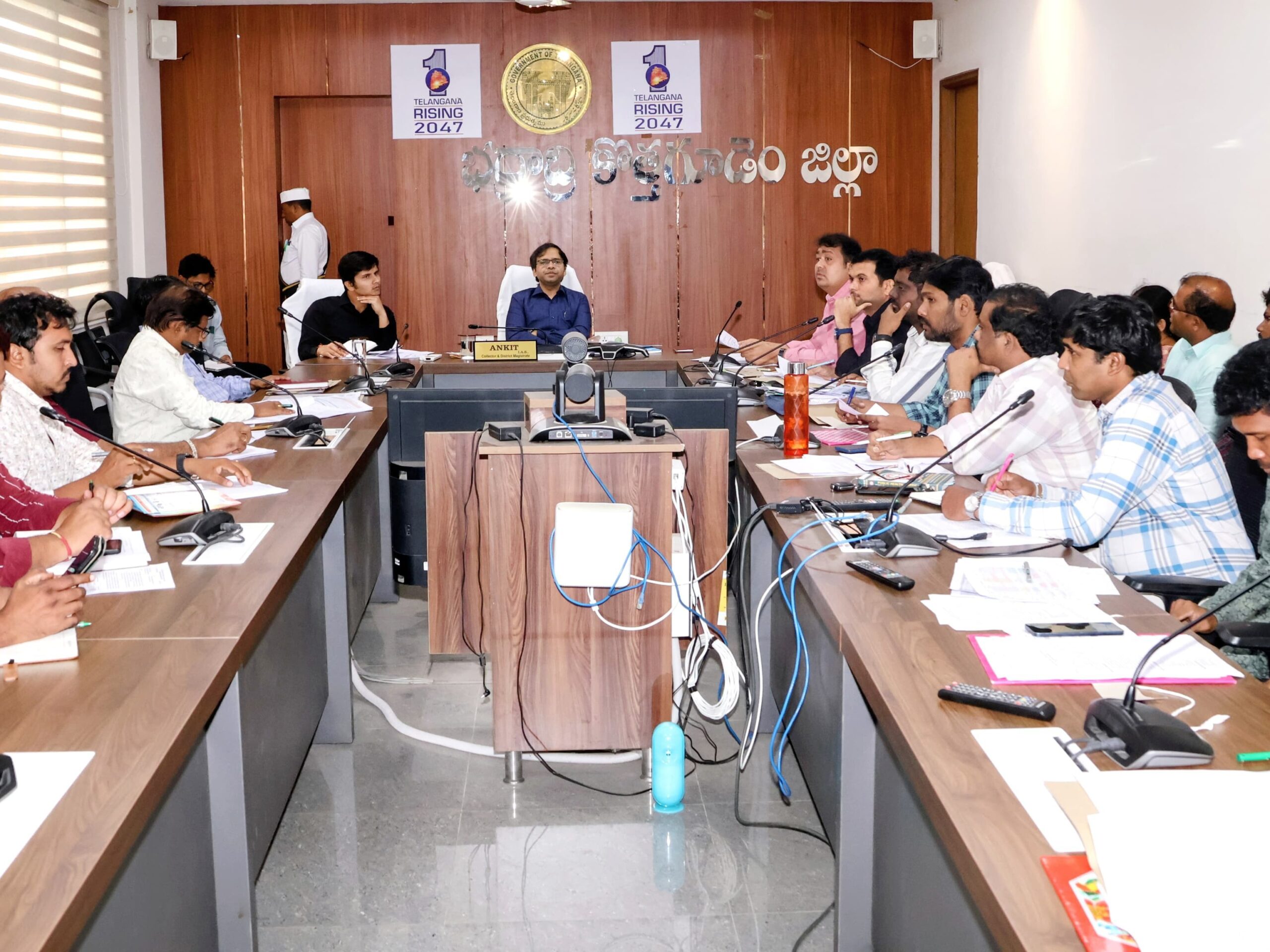 ‘వైద్య సేవలను మరింత బలోపేతం చేయాలి’