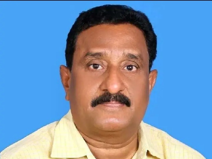 పురుగుల అన్నం ఘటన.. హెచ్ఎంకు షోకాజ్ నోటీసులు