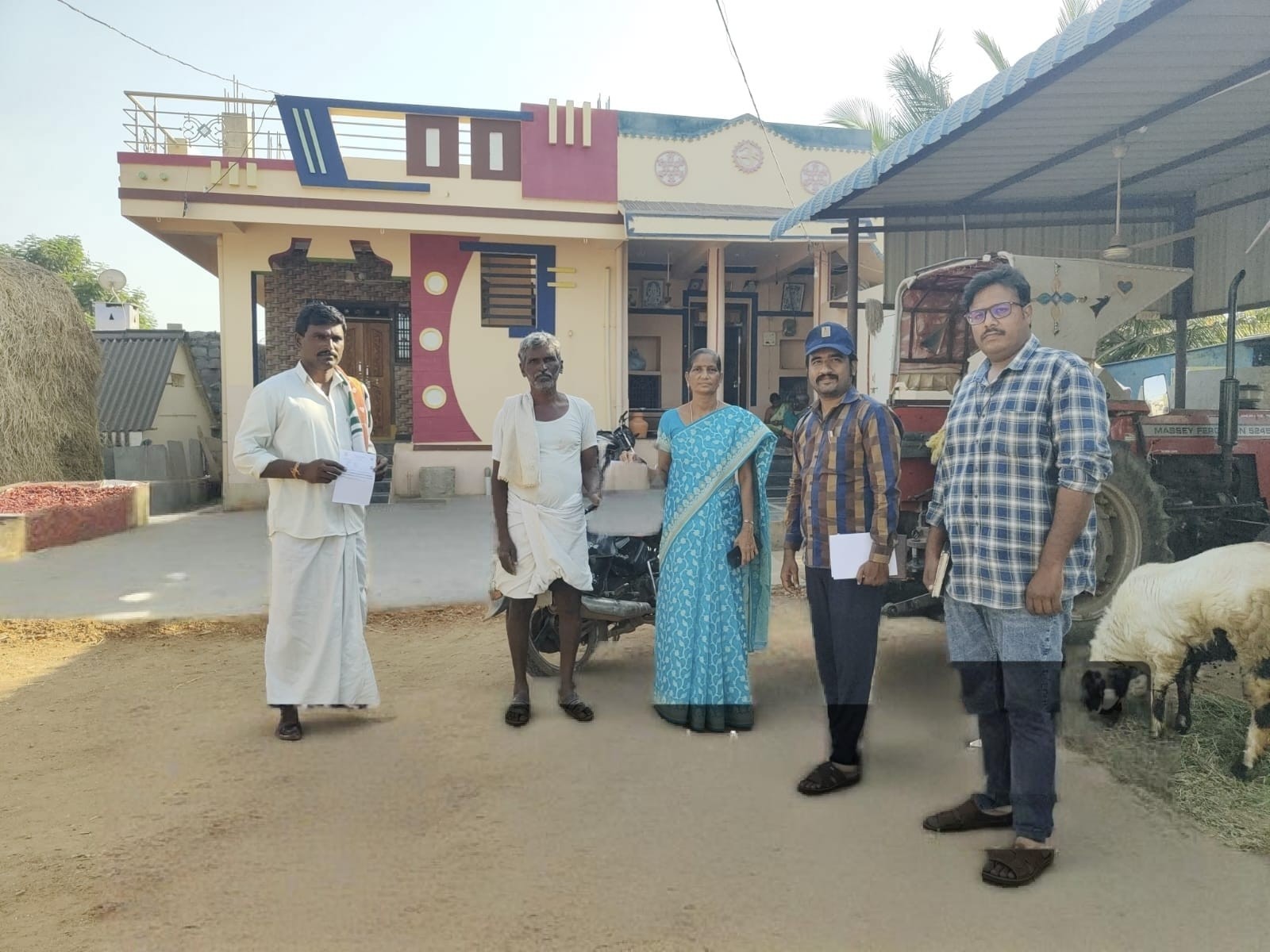 ‘వంద శాతం ఇంటి పన్నులు లక్ష్యాలను పూర్తి చేయాలి’