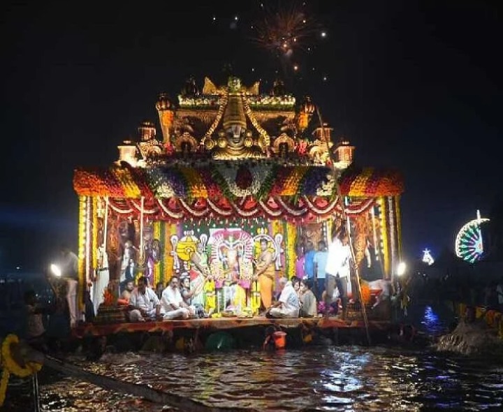 అంగరంగ వైభవంగా శ్రీవారి తెప్పోత్సవం