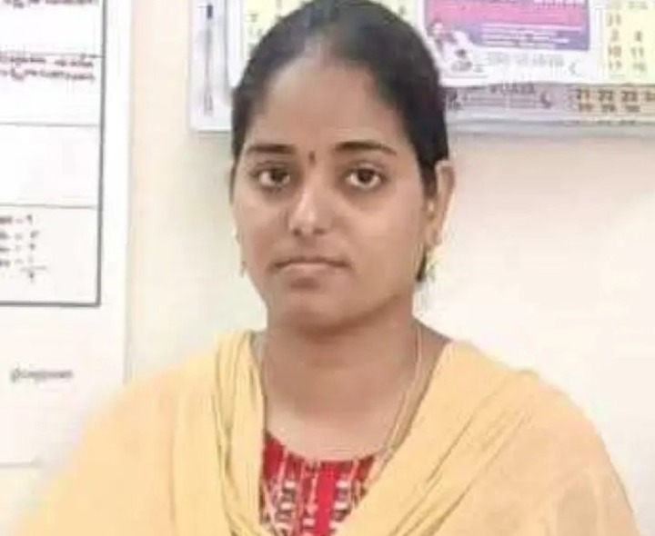 దొడ్డిపట్ల PHC డాక్టర్ ఆత్మహత్య