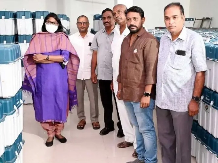 ఈవీఎంల భద్రతపై కలెక్టర్ ఆకస్మిక తనిఖీ