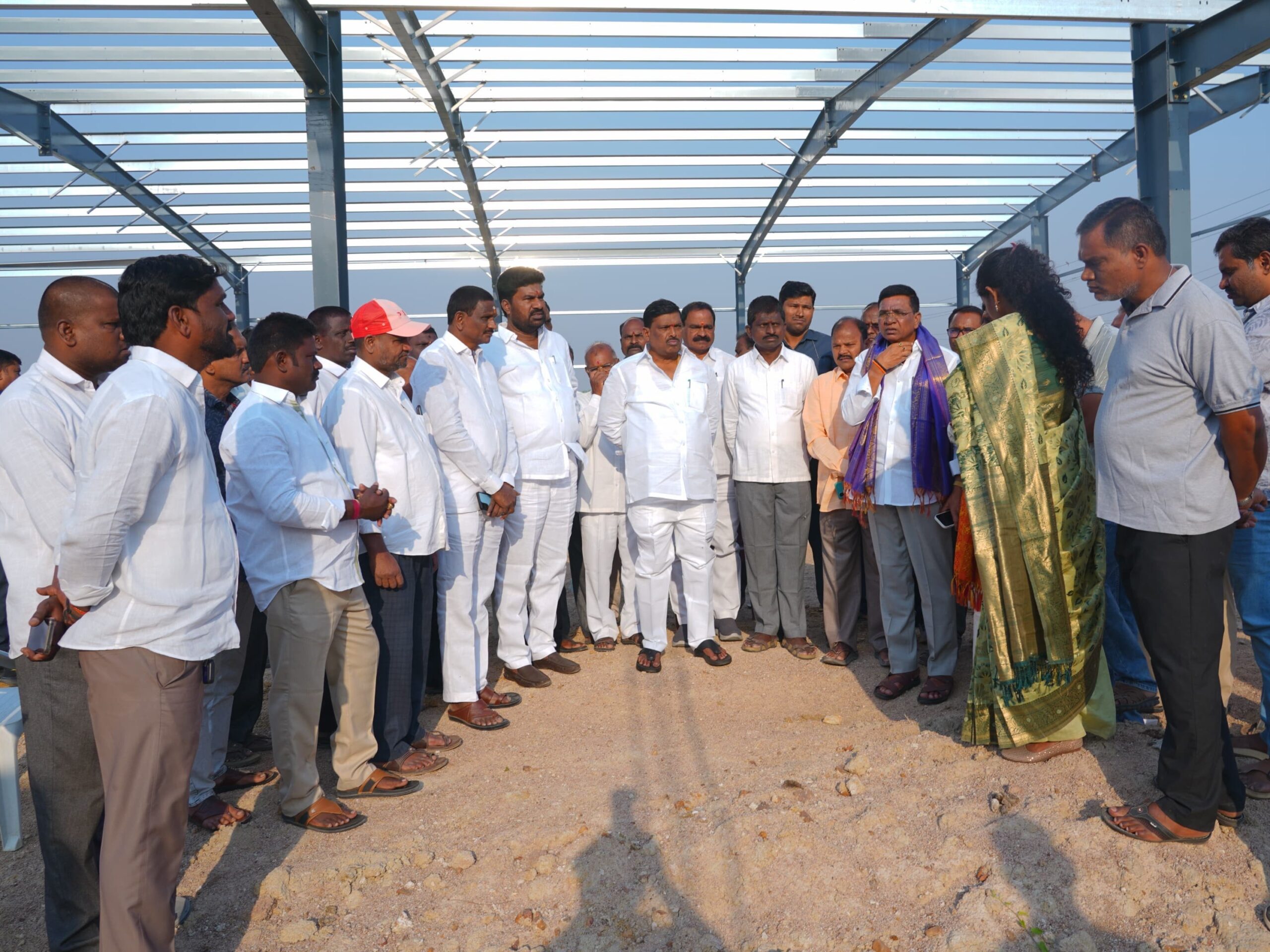 ముదిరాజ్ భవన నిర్మాణ పనులు పరిశీలించిన ఎమ్మెల్యే