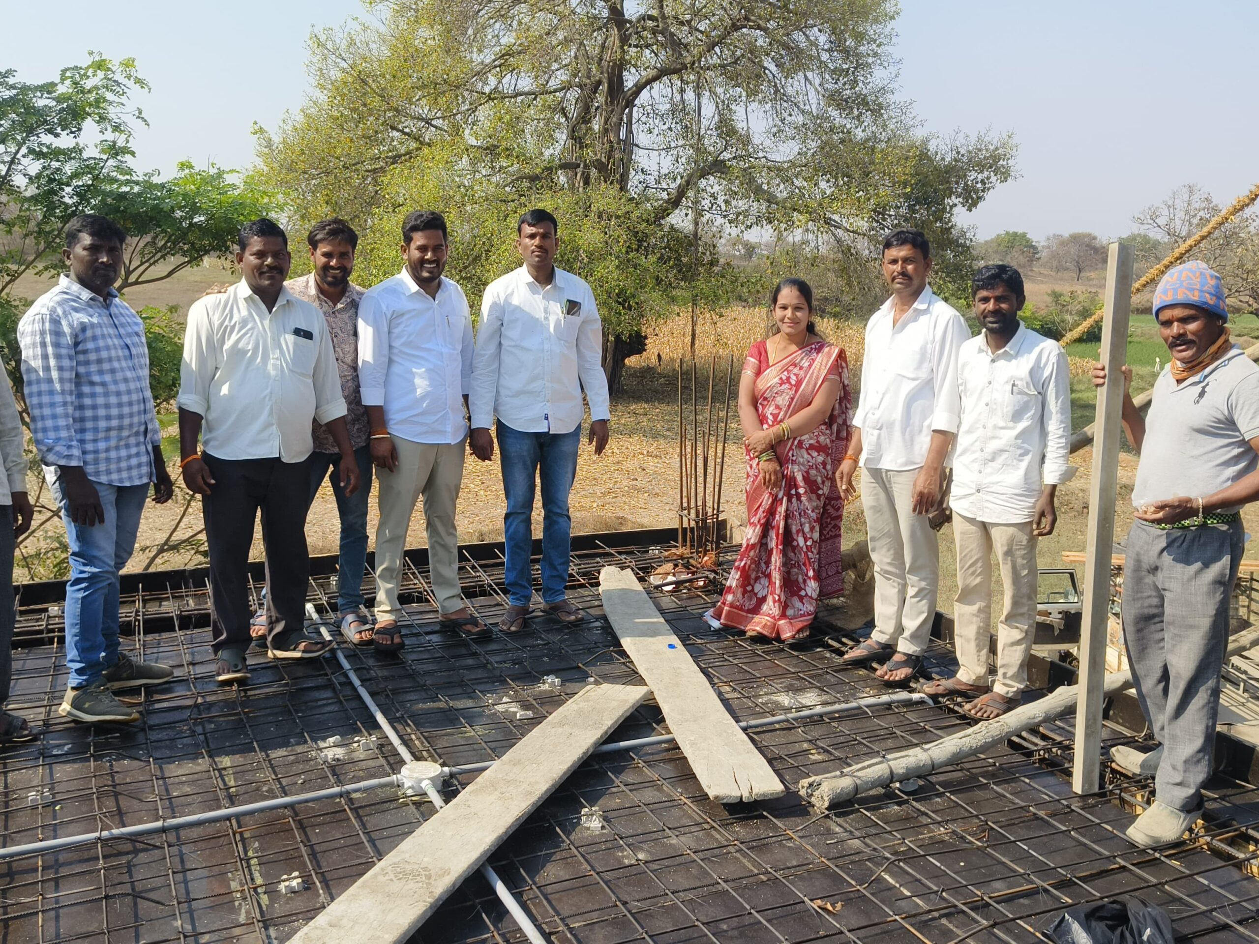 మహిళా సమాఖ్య బిల్డింగ్ స్లాబ్ పనులు ప్రారంభం