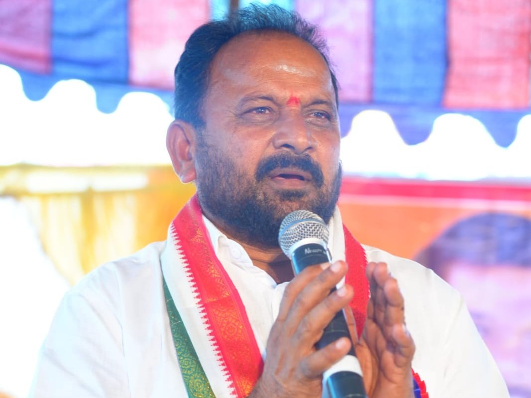 సమాజంలో ప్రతి మహిళ ఆర్థికంగా బలపడాలి: ఎమ్మెల్యే