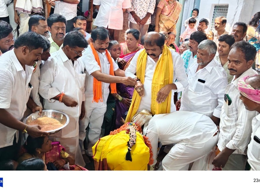 తొండపాడు ఆలయంలో ఉచిత సామూహిక వివాహాలు