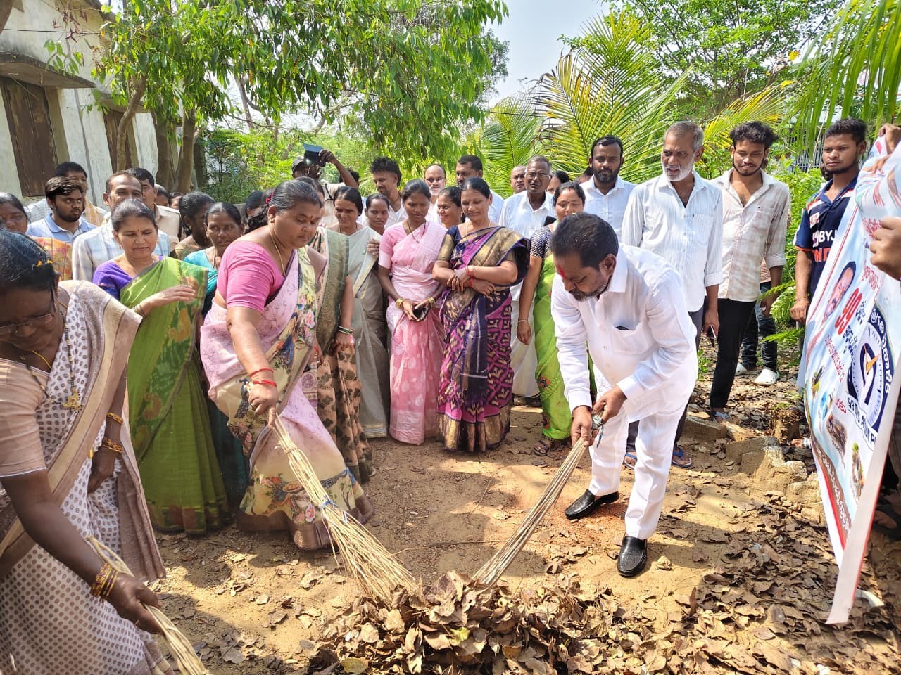 ‘మహిళా సాధికారిక లక్ష్యంగా ప్రభుత్వం పనిచేస్తుంది’