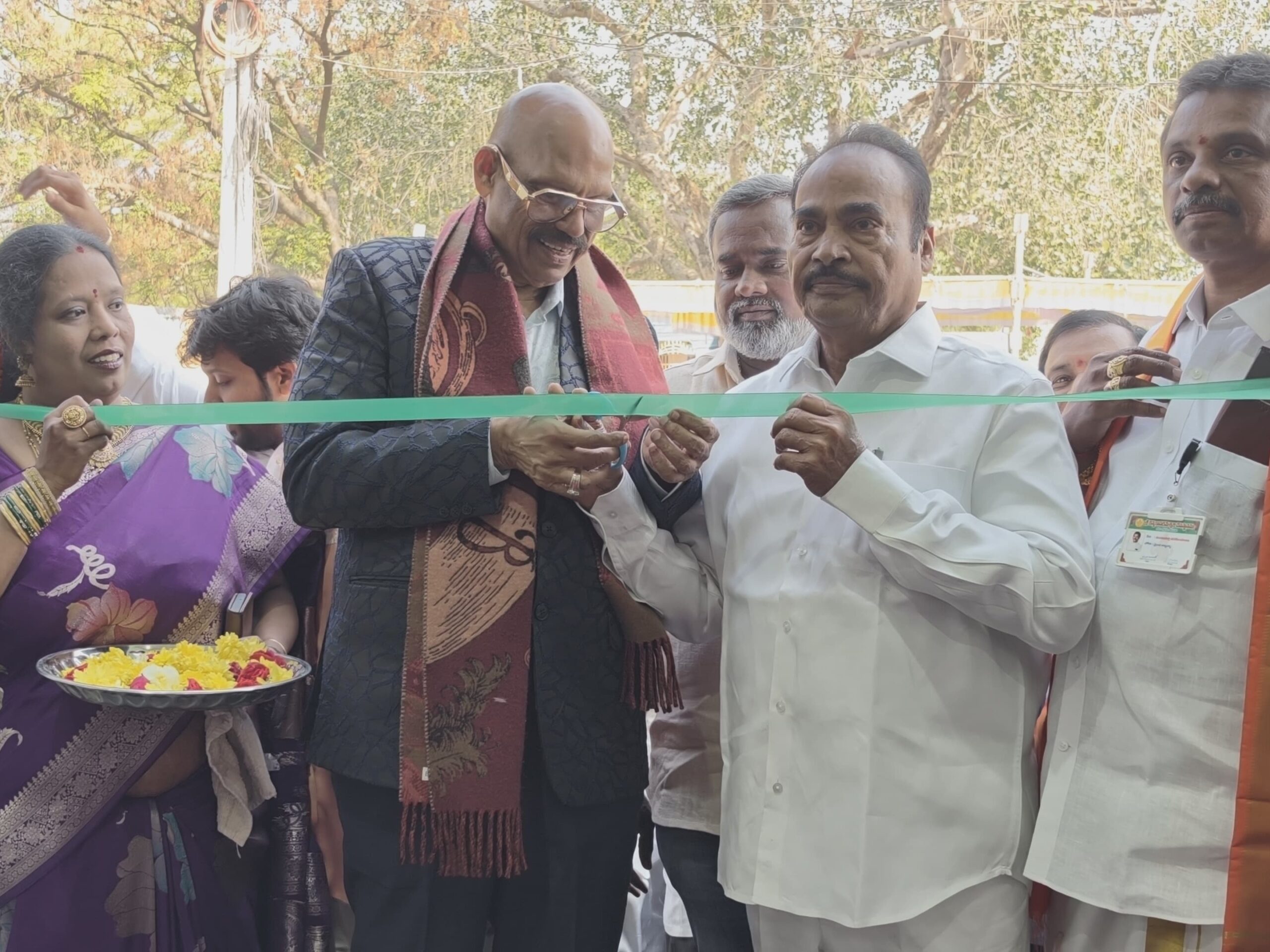 అమ్మవారి వేంచేపు మండపం ప్రారంభం