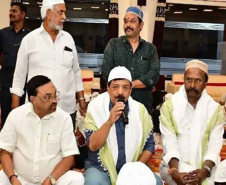 ఇఫ్తార్ విందు ఆత్మీయతకు నిదర్శనం: మంత్రి