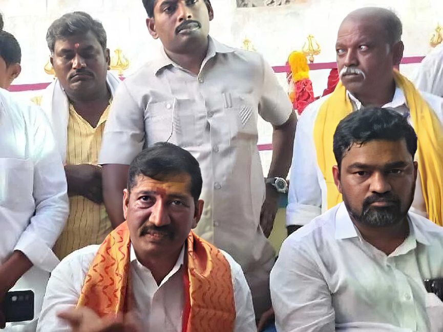 ‘సార్వత్రిక ఎన్నికల్లో కురువలు పోటీ చేయాలి’